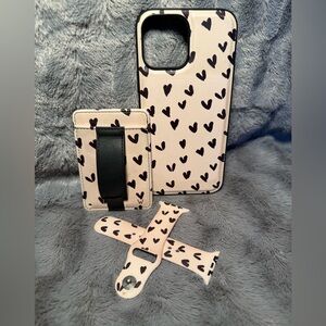 Walli Heart Pattern IPhone Case w/matching Apple Watch band - Black and Cream
